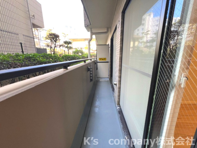 藤沢市片瀬海岸2丁目　ライオンズマンション片瀬江ノ島第２　102号室のバルコニー|通風も良好です☆