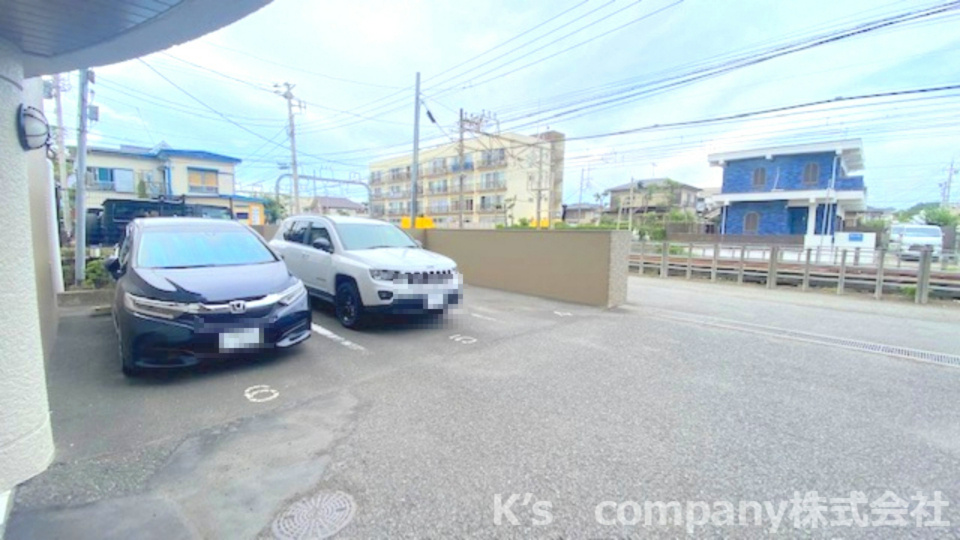 藤沢市片瀬海岸2丁目　ライオンズマンション片瀬江ノ島第２　102号室の駐車場|駐車スペース☆