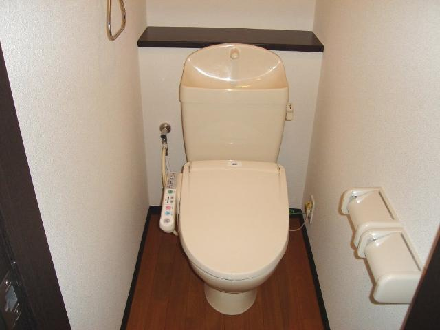 グランドゥールⅡのトイレ|シャワー付トイレ