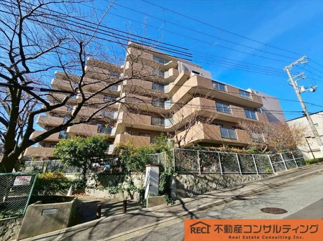 ロイヤルアーク夙川の外観|おしゃれなフルリノベーション物件！