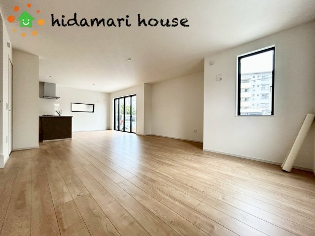 上尾市今泉7期　新築戸建　KEIAIGRACE01の居間・リビング