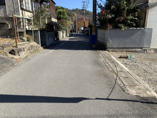 京都市北区上賀茂北大路町　建築条件無し売土地の前面道路含む現地写真