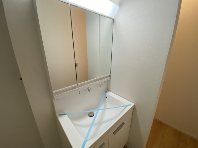 所沢市北秋津7期　1棟の独立洗面台