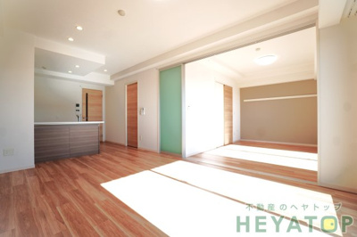 【居間・リビング】 | Village de Mizuho | ＬＤＫ１４.７帖と洋室６.８帖