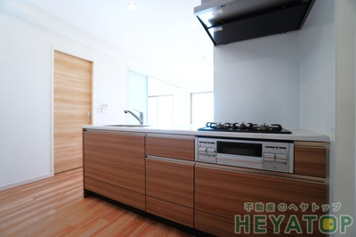 【キッチン】 | Village de Mizuho | 毎日のお料理が楽しくなるシステムキッチン完備