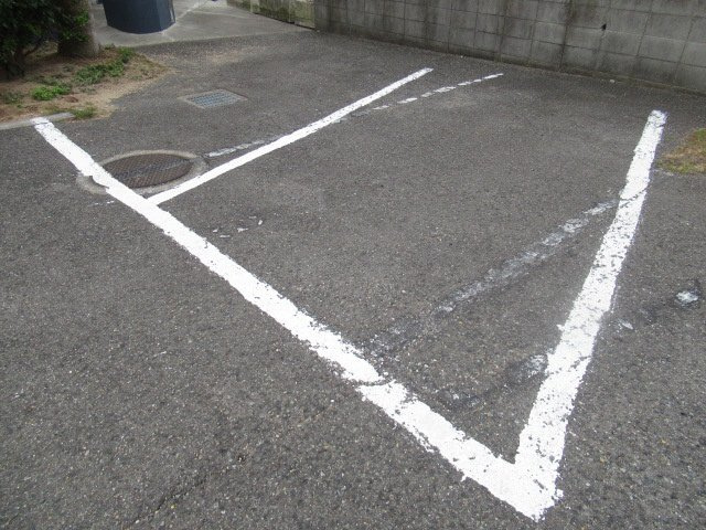 シーサイドパストラルⅡの駐車場