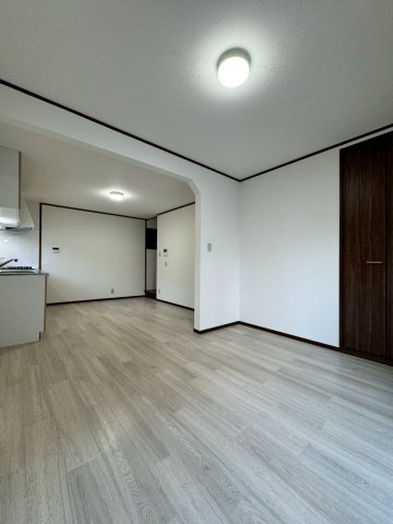 門真市江端町の居間・リビング