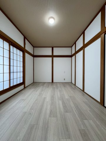 門真市江端町の洋室|3階洋室。約7.5帖。