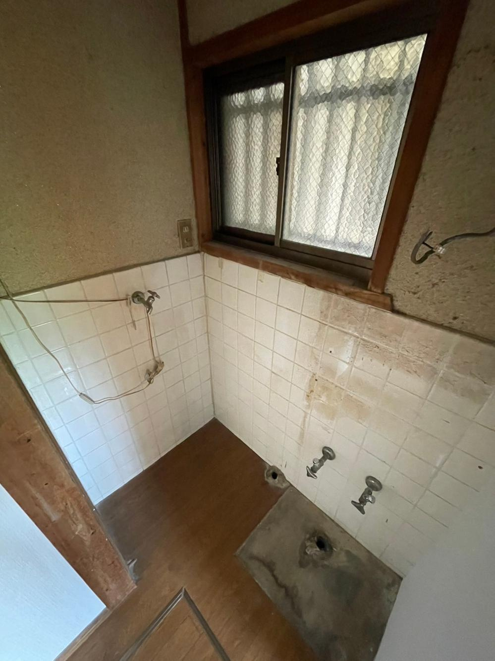 明美の里町　中古一戸建ての内装|洗濯機置き場
■物件内覧・資金計画相談・住宅ローン相談、リフォーム相談、お問合せ受付中■
※当日・翌日のご内覧、ご相談はお電話でのお問合せがスムーズです！