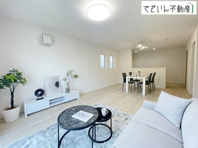 【居間・リビング】 | LIGNAGE久喜市伊坂南24-1期  新築住宅 | ≪7号棟≫
現地(2026年4月撮影)
