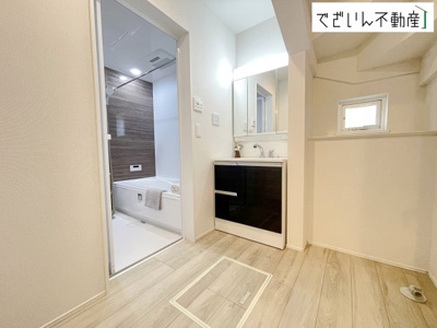 【独立洗面台】 | LIGNAGE久喜市伊坂南24-1期  新築住宅 | ≪7号棟≫
現地(2026年4月撮影)