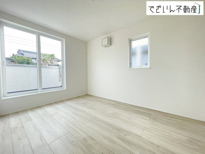 【洋室】 | LIGNAGE久喜市伊坂南24-1期  新築住宅 | ≪7号棟≫
現地(2026年4月撮影)