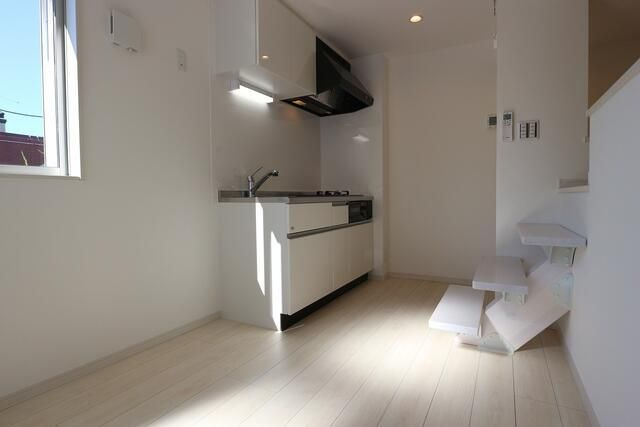 ＲＩＺＥＳＴ　東浦和Ⅰの居間・リビング