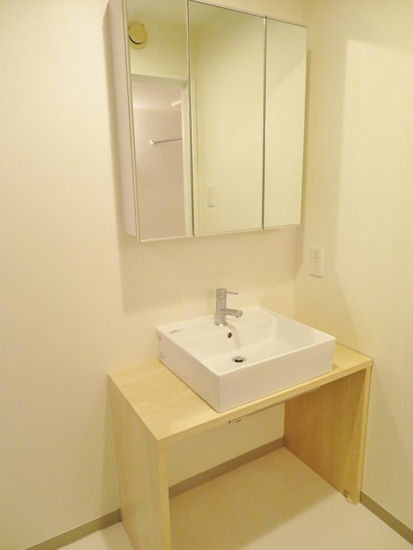 コート向ヶ丘の独立洗面台|※現況優先となります。