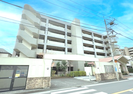 アドヴァンス鶴見アネックス（鶴見区江ヶ崎）の外観|アドヴァンス鶴見アネックス  新規リフォーム水回り一新　JR南武線「矢向」駅徒歩19分　2000年7月築　各住戸1台駐車場区画付　3LDK　71.09㎡　LDKは14帖越え　収納豊富　