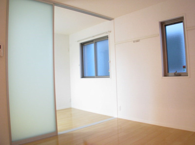 【寝室】 | メゾンハピネス