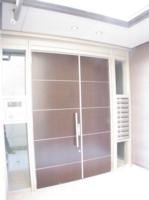 【エントランス】 | メゾンハピネス