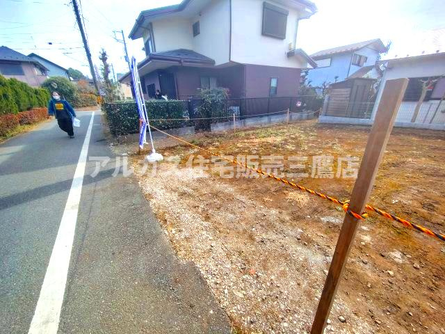調布市深大寺元町４丁目 京王線 調布駅 新築戸建の前面道路含む現地写真