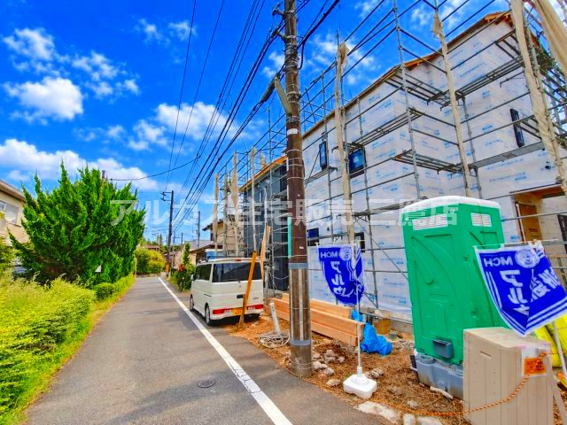 調布市深大寺元町４丁目 京王線 調布駅 新築戸建の前面道路含む現地写真