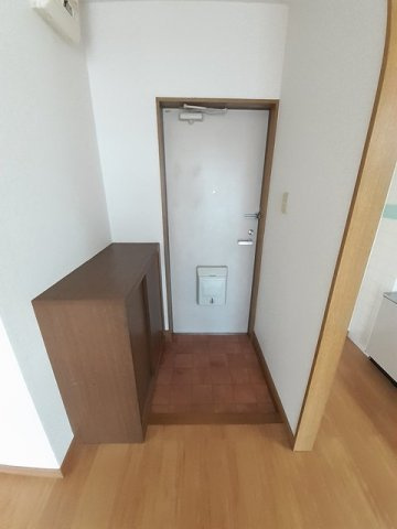 レインボータウンＢの玄関