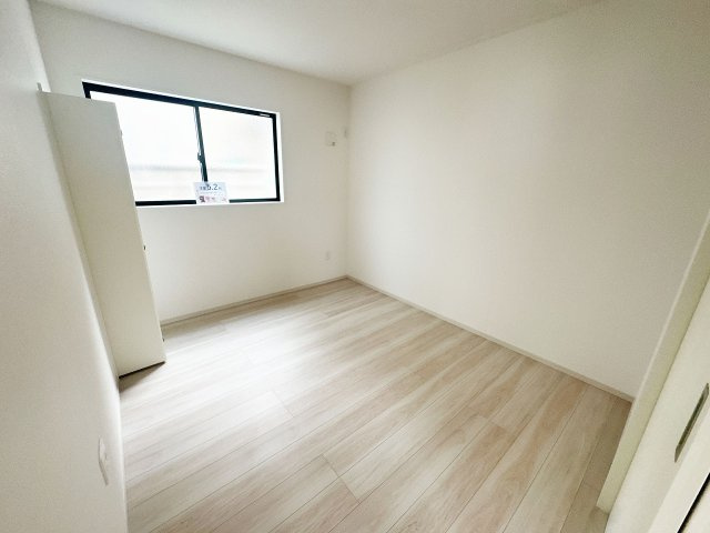 【洋室】 | 川越市田町　新築一戸建住宅　全1棟　(ふじみ野店) | 1階洋室　5.2帖