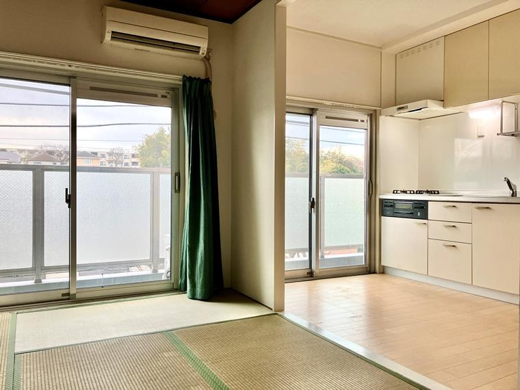 有馬南住宅１号棟の居間・リビング