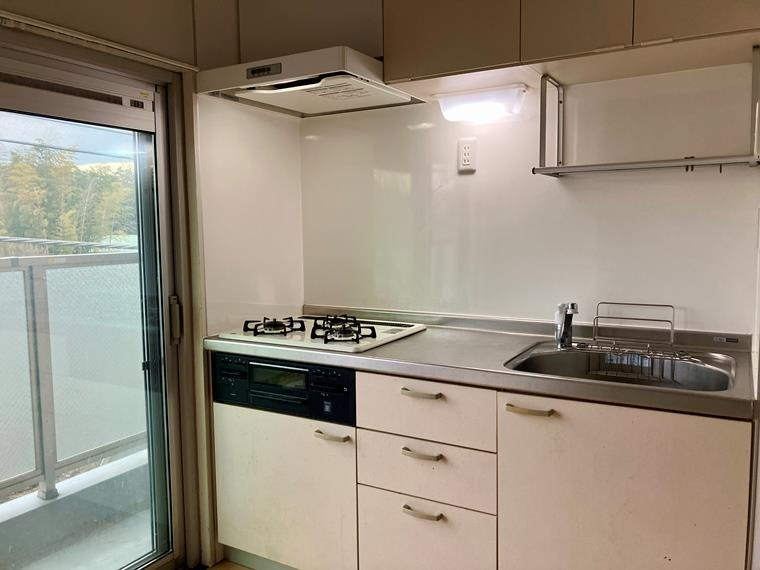 有馬南住宅１号棟のキッチン