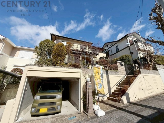 木造２階建て