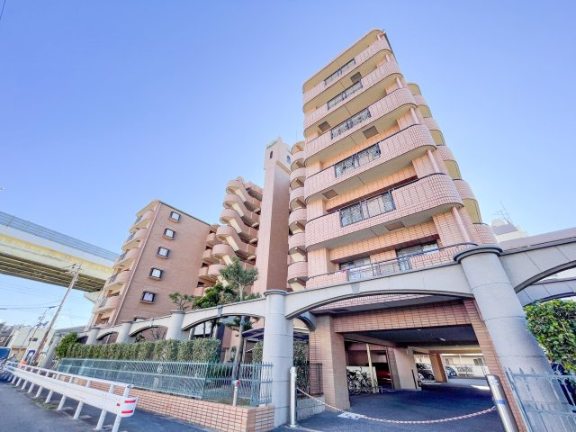 グランボアの外観