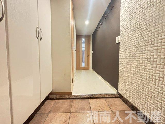 シーサイドコート片瀬海岸の玄関