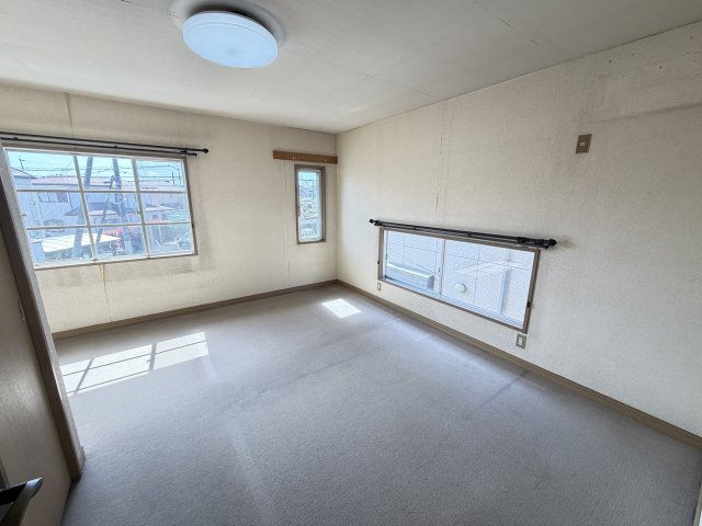 前橋市下大島町　中古住宅の洋室|■2階洋室