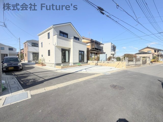 三郷市番匠免1丁目　新築戸建　全5棟　D号棟の前面道路含む現地写真|前面道路含む現地写真です。