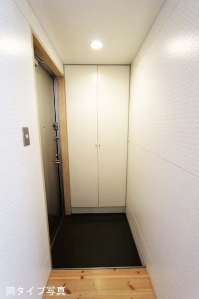 エルスタンザ代官山 の玄関