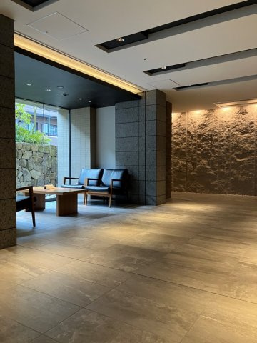 プレミスト文京千石のロビー