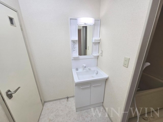 レジデンス伊藤の独立洗面台