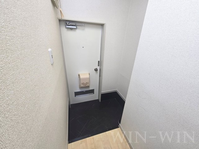 レジデンス伊藤の玄関