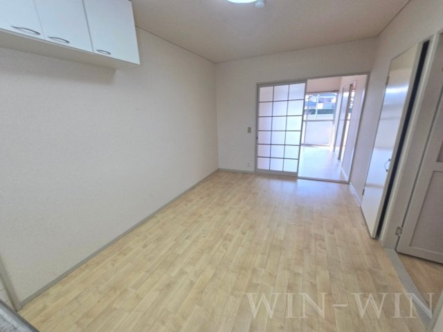 レジデンス伊藤の居間・リビング