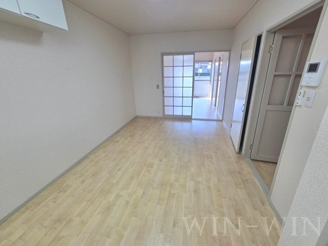 レジデンス伊藤の居間・リビング