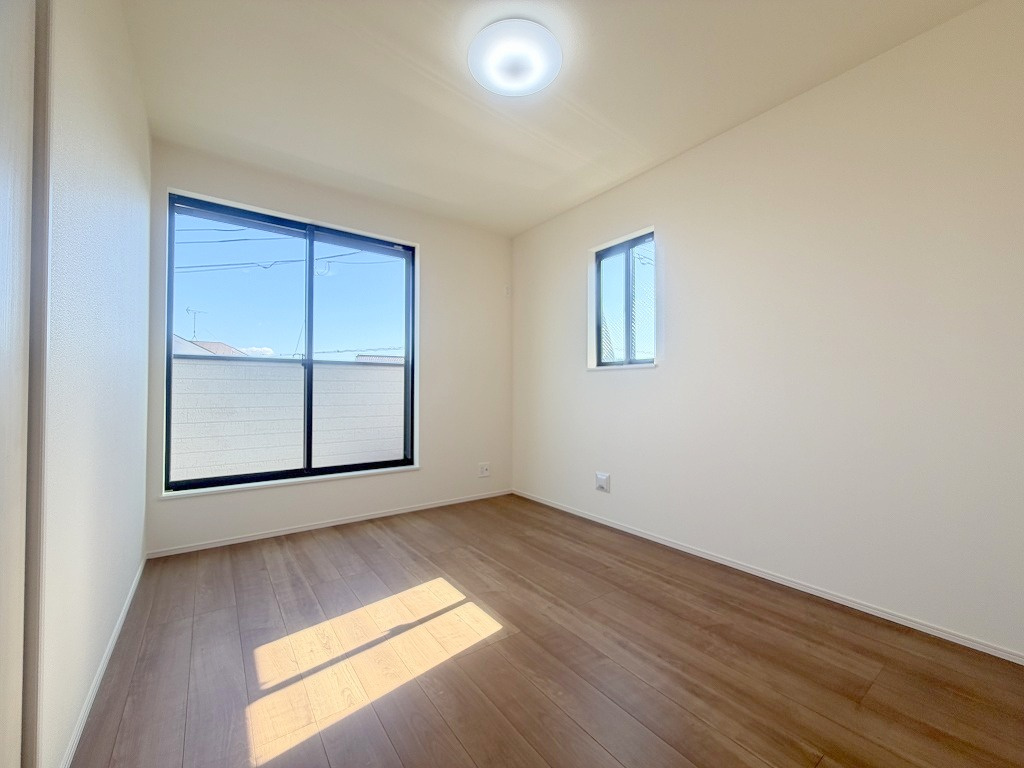 三郷市番匠免1丁目　新築戸建　全5棟　E号棟の前面道路含む現地写真|前面道路含む現地写真です。