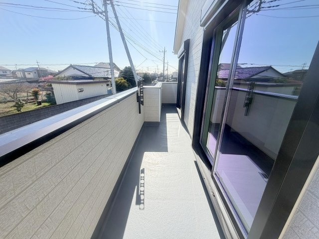 三郷市番匠免1丁目　新築戸建　全5棟　E号棟のキッチン|同施工会社の参考写真になります。