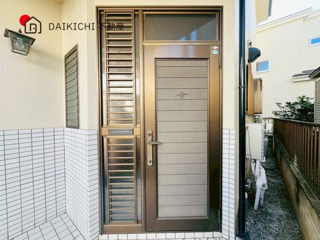 【玄関】 | 鴻巣市登戸　中古戸建