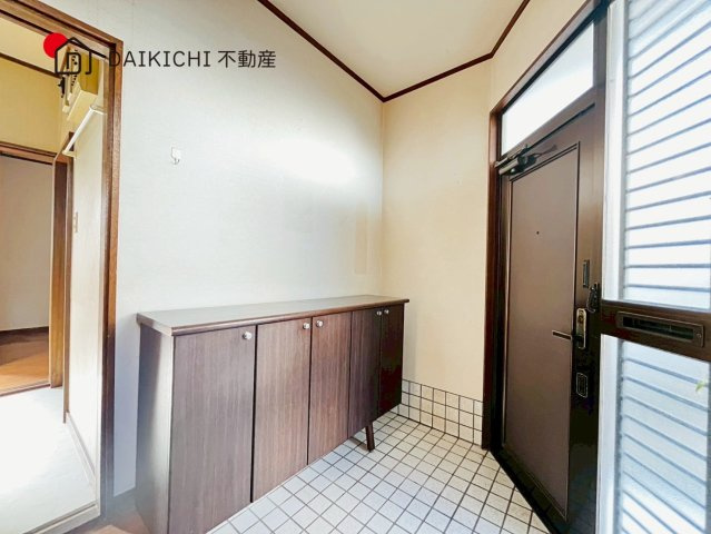 【玄関】 | 鴻巣市登戸　中古戸建