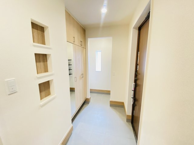 新築　太田市鳥山中町　Blooming　Garden　2号棟の玄関|太田市鳥山中町　Blooming　Garden