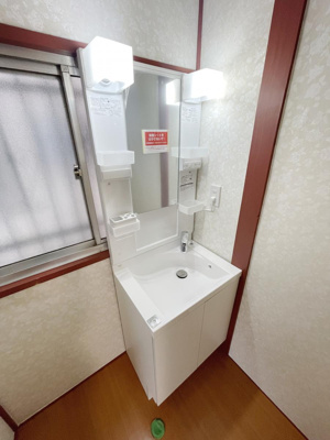 【洗面所】 | 松郷戸建 | 使いやすい洗面所です