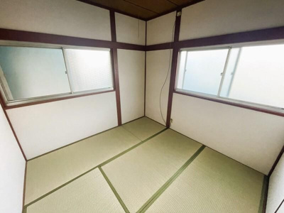 【和室】 | 松郷戸建 | 畳の上でゆっくりとくつろげる和室です