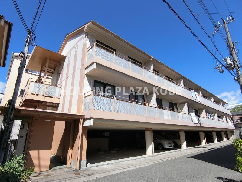 エクレール衣掛の外観