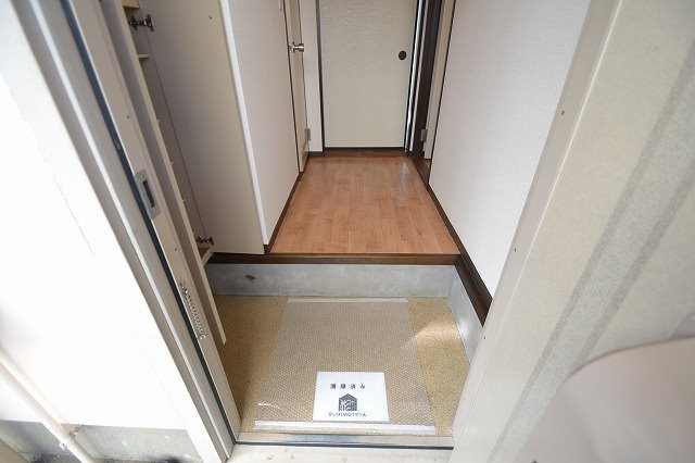 イーストヴィレッジきみや(イーストヴイレツジキミヤ)の玄関