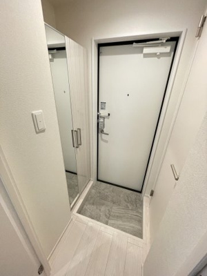 【玄関】 | そよ風とラテと