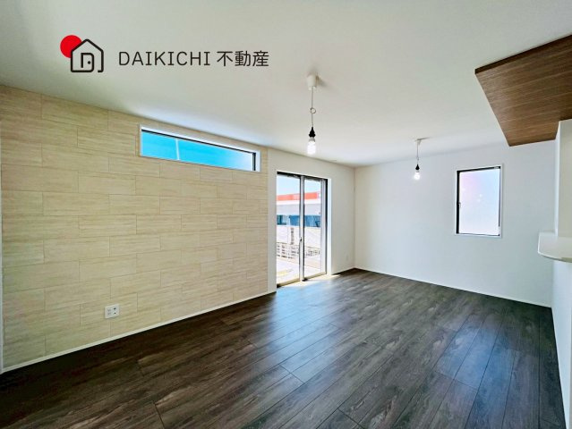 【居間・リビング】 | 久喜市久喜東10期　GRAFARE　DESIGN　新築戸建　全13棟　13号棟
