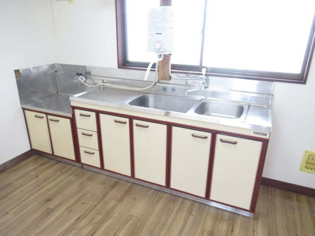 四ツ掘ハイツのキッチン